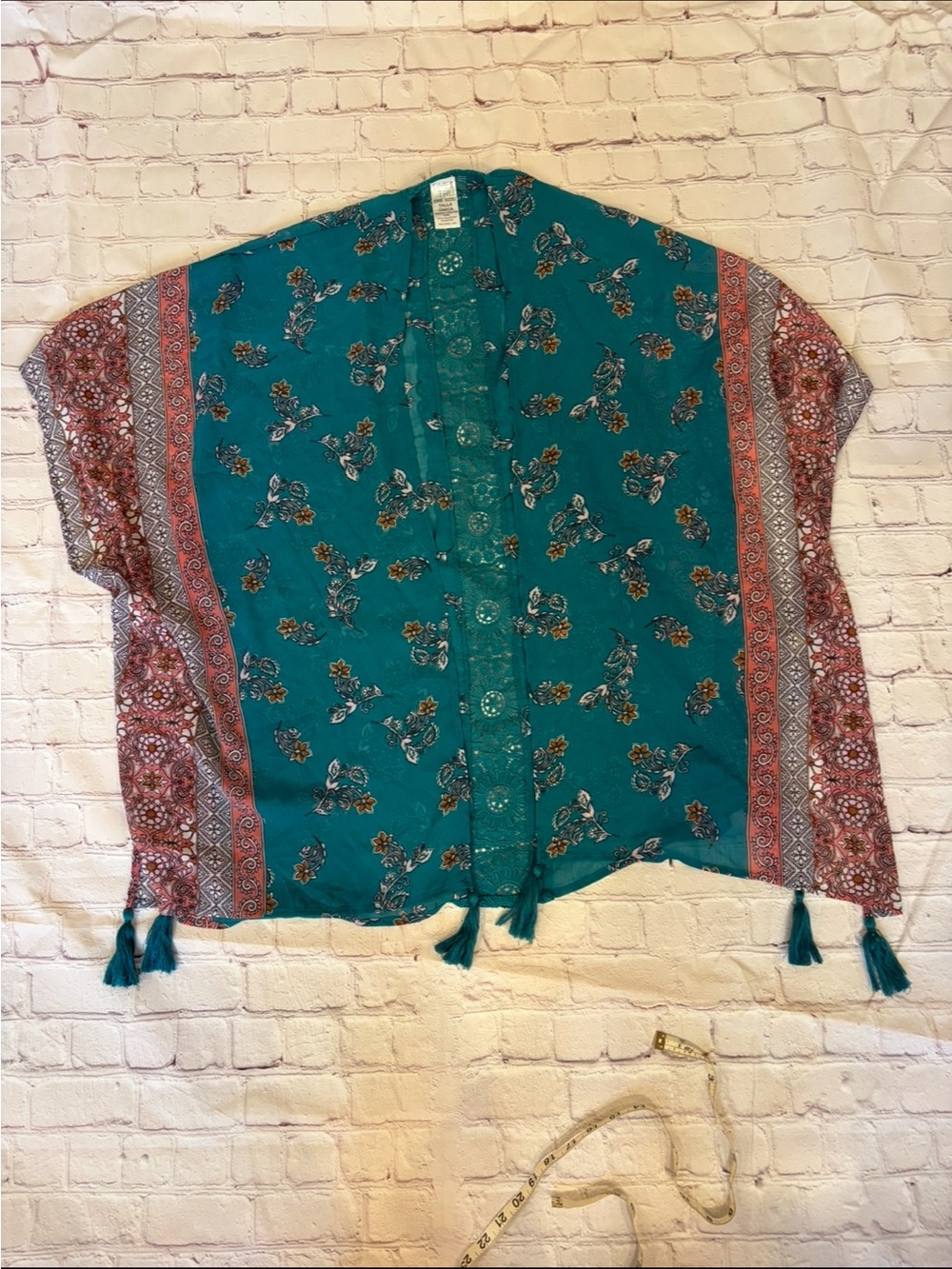 Time and Tru Teal Floral Kimono with Tassels and Printed Border